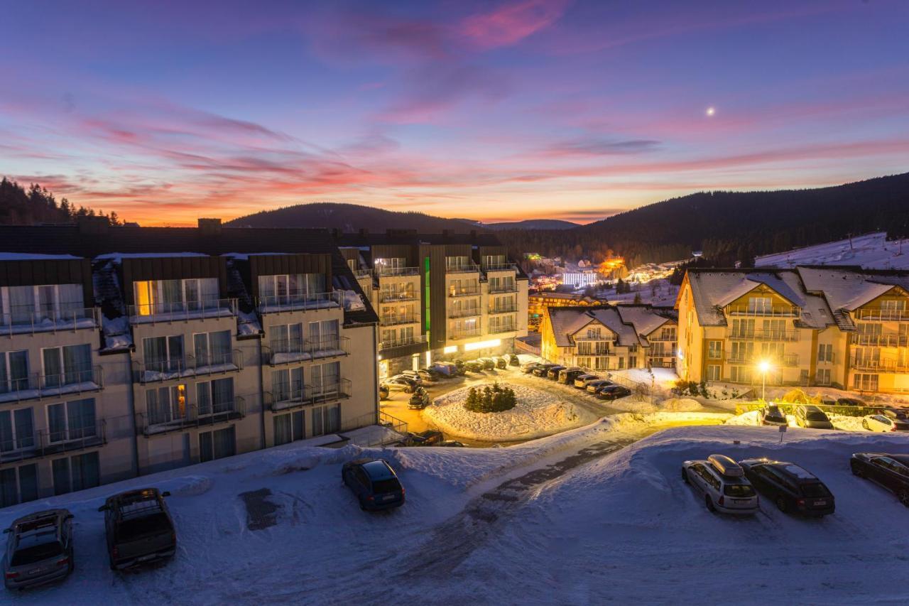 Aparthotel Apartamenty Czarna Gora 320 Сенна Экстерьер фото
